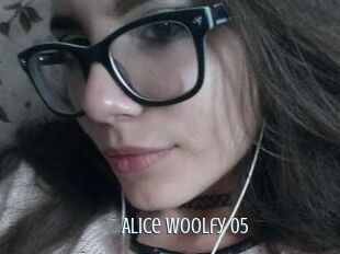 Alice_Woolfy_05