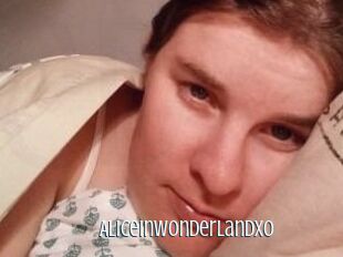 AliceinWonderlandxo