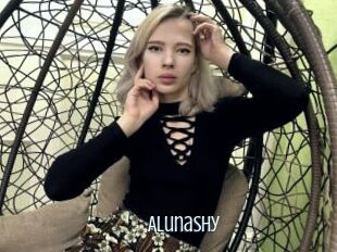 AlunaShy