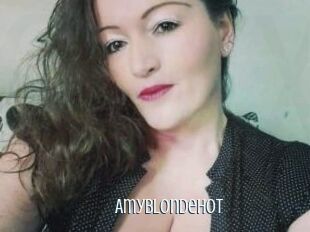 AmyBlondeHot