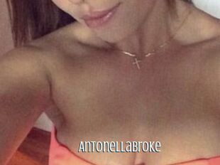 AntonellaBroke