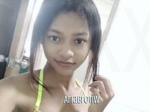 AriaBronw