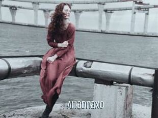 AriadnaXO