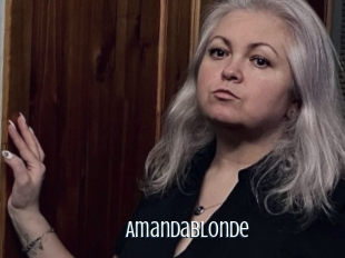 Amandablonde