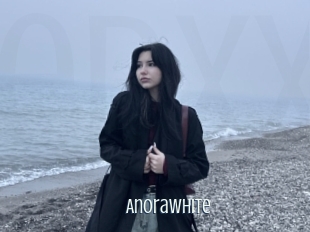 Anorawhite