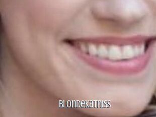 BlondeKatniss