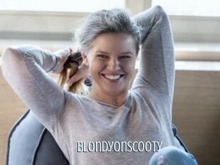 BlondyOnScooty