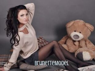 BrunetteModel