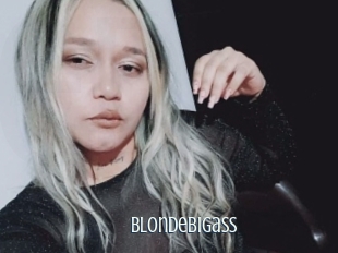Blondebigass