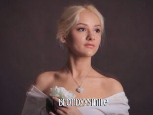 Blondyysmile