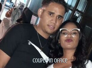 Couple_in_office