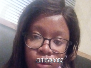 Cutieyboobz