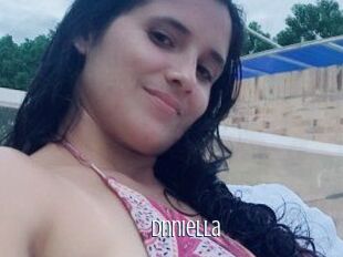 Dnniella