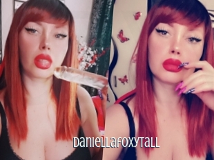 Daniellafoxytall