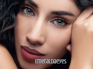 Emeraldaeyes