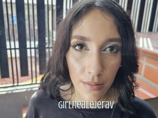 Girlnealejerav