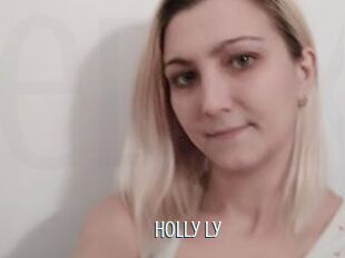 Holly_Ly