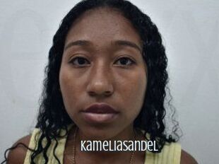 KameliaSandel