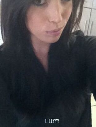 LILLYYY Edonkey xxx
