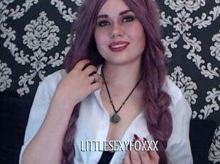 LITTLESEXYFOXXX