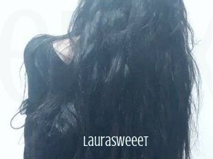 Laura_Sweeet