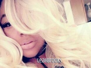 Leah_Brooks