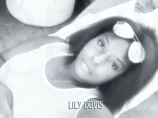 Lily_Davis