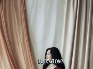 LuckyyLove