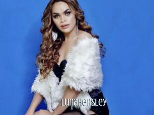 LunaHensley