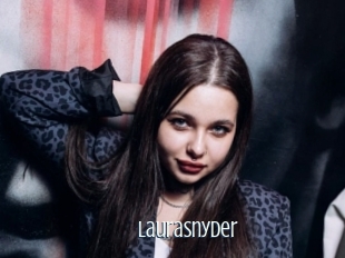 Laurasnyder