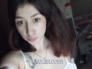 Lolablooms