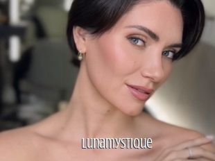 Lunamystique