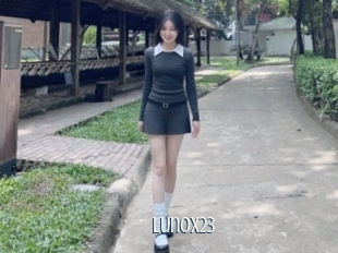 Lunox23