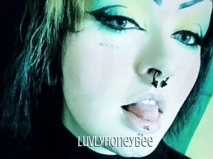 Luvlyhoneybee