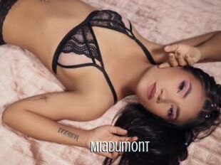 MiaDumont