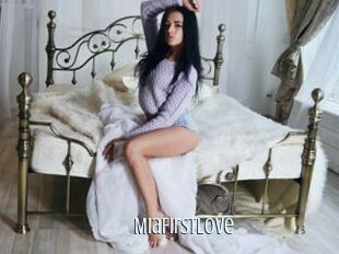 MiaFirstLove