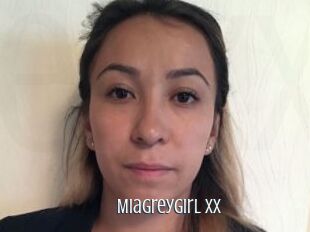 MiaGreyGirl_Xx
