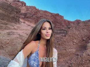 MiaLinzy