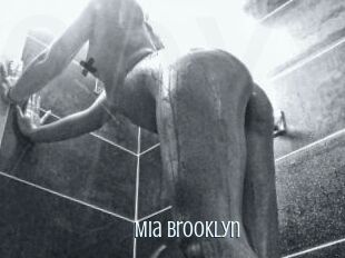 Mia_Brooklyn