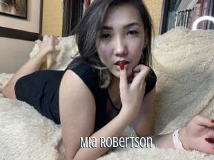 Mia_Robertson