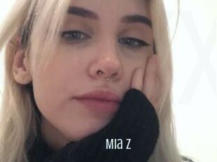 Mia_z Edonkey xxx