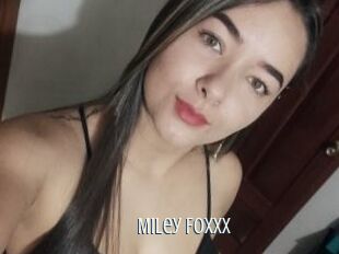 Miley_Foxxx