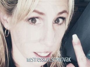 MistressKelseyNovak