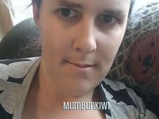 Mum_bun_kiwi