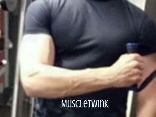 MuscleTwink