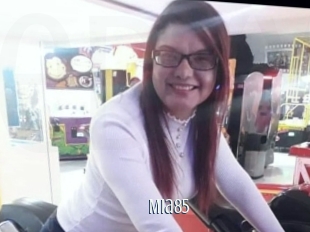 Mia85