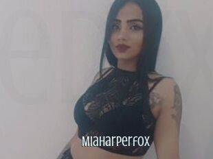 Miaharperfox