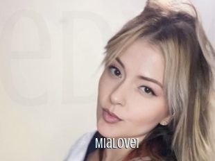 Mialove1