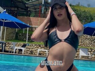 Miaxlatin