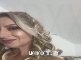 Moniqueblonde